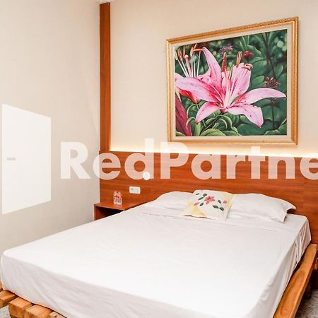 Hotel Mango House Semarang Redpartner Exterior foto