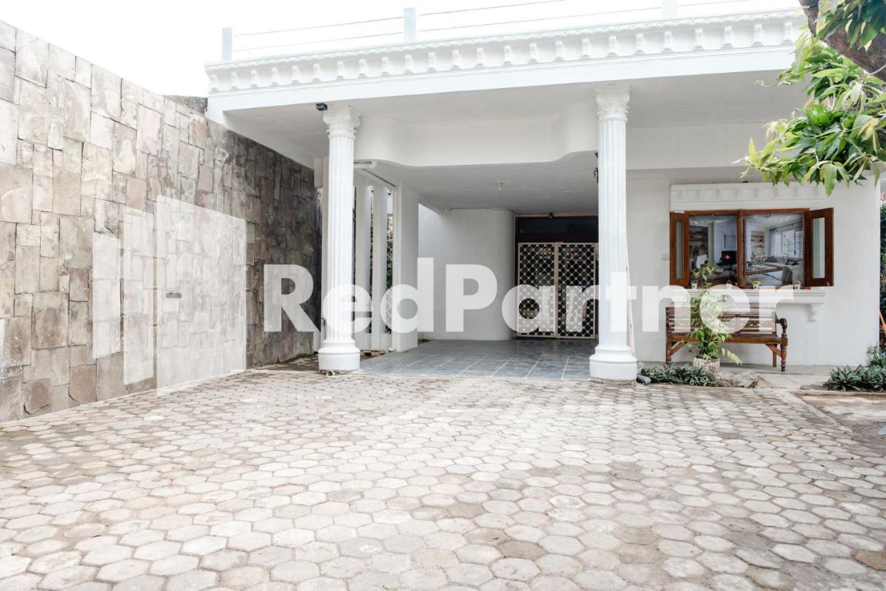 Hotel Mango House Semarang Redpartner Exterior foto
